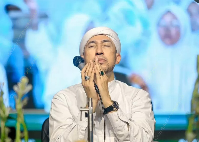 Lirik Sholawat Ala Baitillah – Az Zahir  [Arab+Latin]