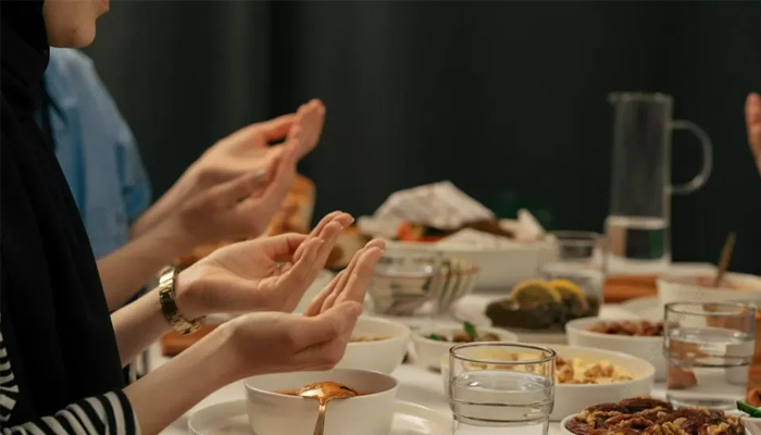 7 Hadits Tentang Ramadhan: Makna, Keutamaan, dan Dalilnya